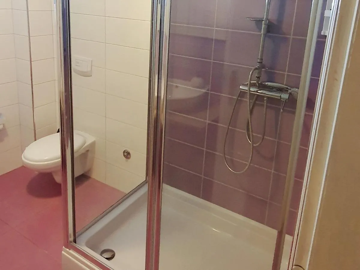 Apartments Kiwi روفينج