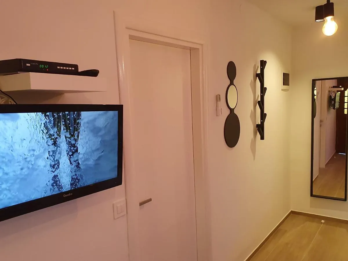 Apartments Kiwi روفينج 0*,  كرواتيا